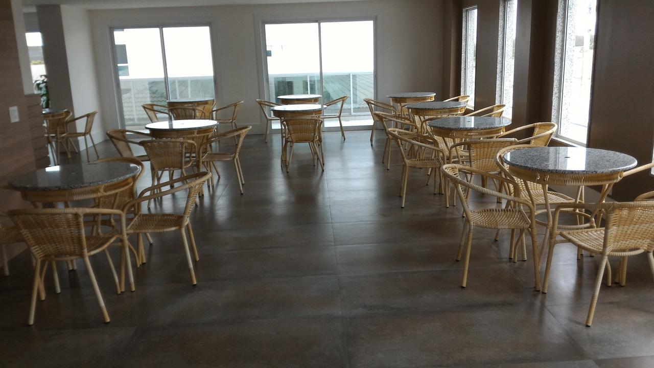 Apartamento Temporada 阿拉亚尔-杜卡布 外观 照片
